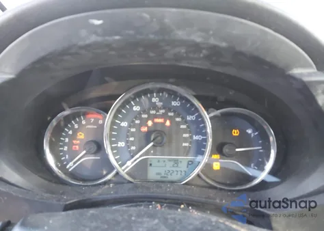 2015 Toyota Corolla Le Plus z USA, uszkodzony, nr VIN 2T1BURHE9FC478109